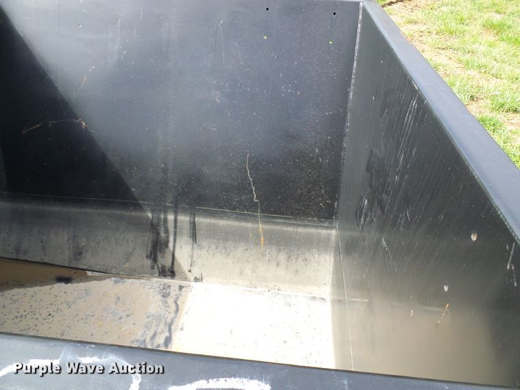 image for item DL0936 Skid steer dumpster