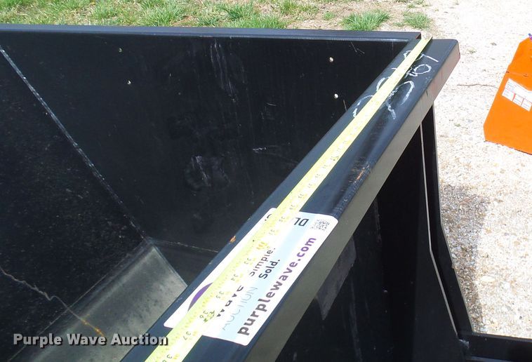image for item DL0936 Skid steer dumpster