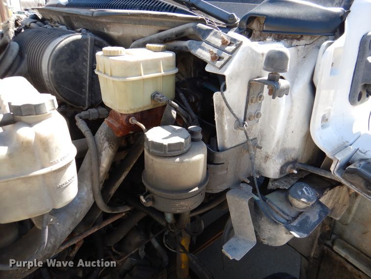 image for item DL4827 2006 GMC C5500  bucket truck