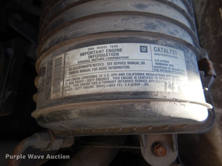 image for item DL4827 2006 GMC C5500  bucket truck