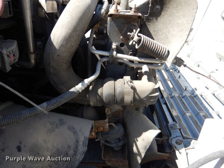 image for item DL4827 2006 GMC C5500  bucket truck