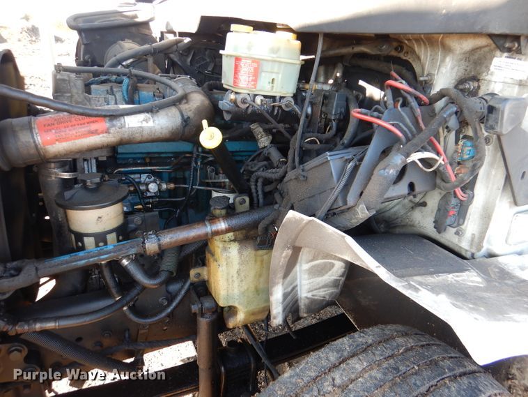 image for item DL4846 2004 International 4300  forestry bucket truck