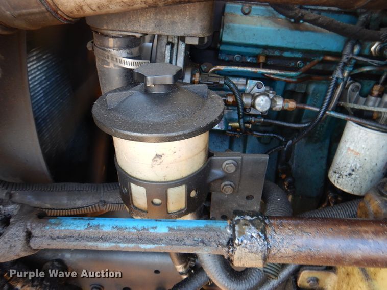 image for item DL4846 2004 International 4300  forestry bucket truck