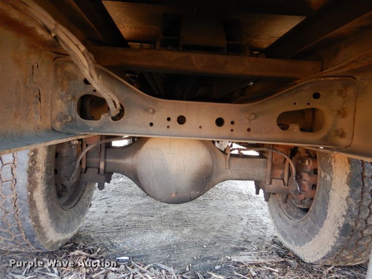 image for item DL4846 2004 International 4300  forestry bucket truck