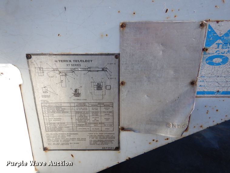 image for item DL4846 2004 International 4300  forestry bucket truck