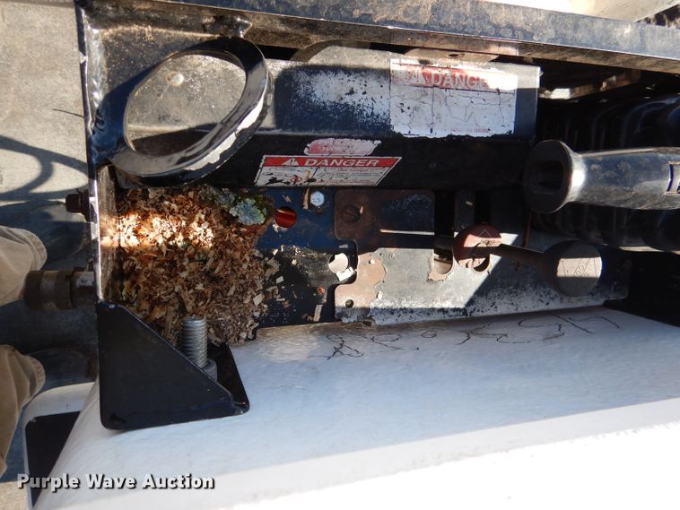 image for item DL4846 2004 International 4300  forestry bucket truck