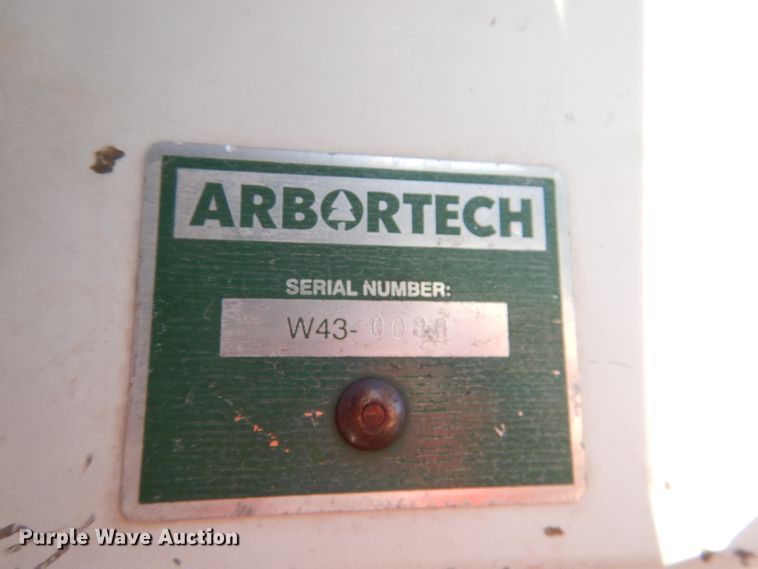 image for item DL4846 2004 International 4300  forestry bucket truck