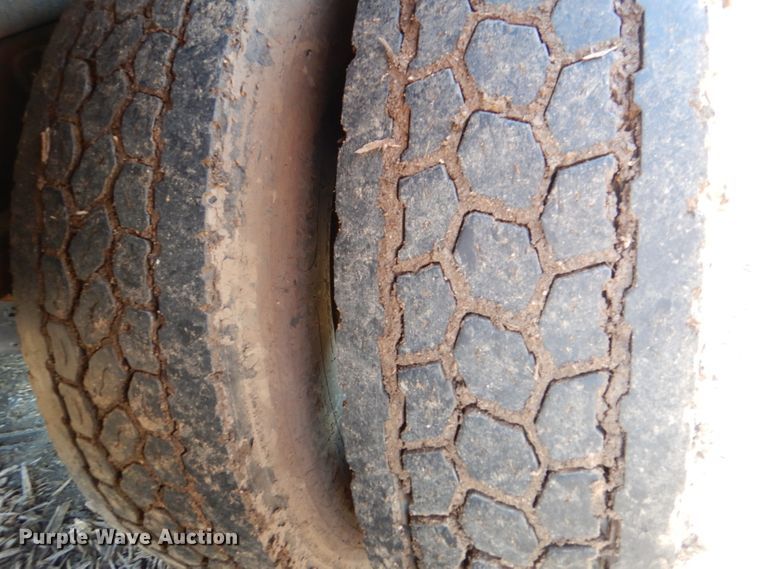 image for item DL4846 2004 International 4300  forestry bucket truck