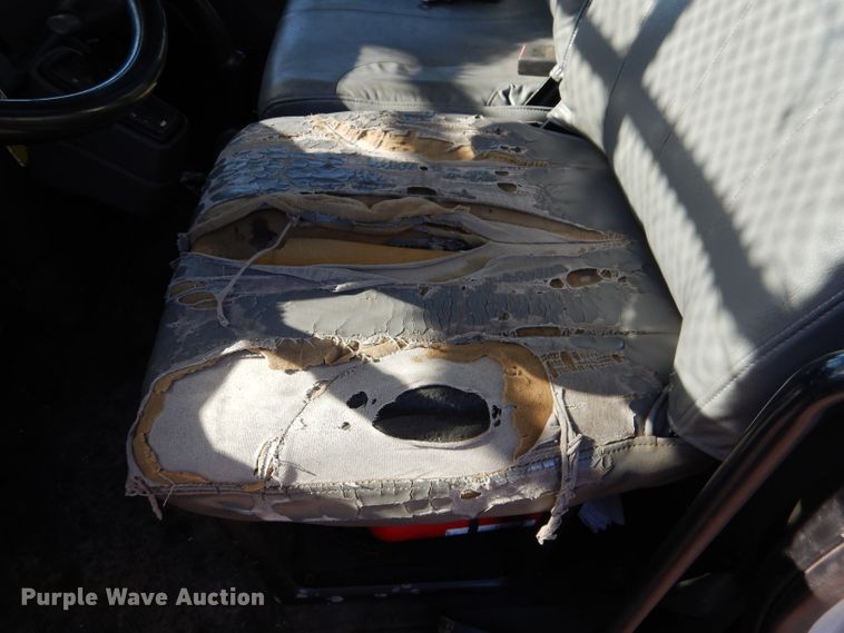 image for item DL4847 2005 International 4300  bucket truck