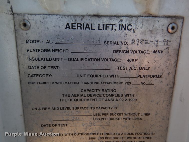 image for item DL4847 2005 International 4300  bucket truck