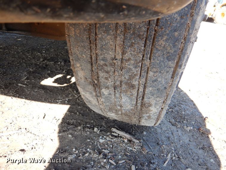 image for item DL4847 2005 International 4300  bucket truck