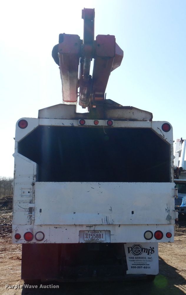 image for item DL4848 2004 International 4300  forestry bucket truck