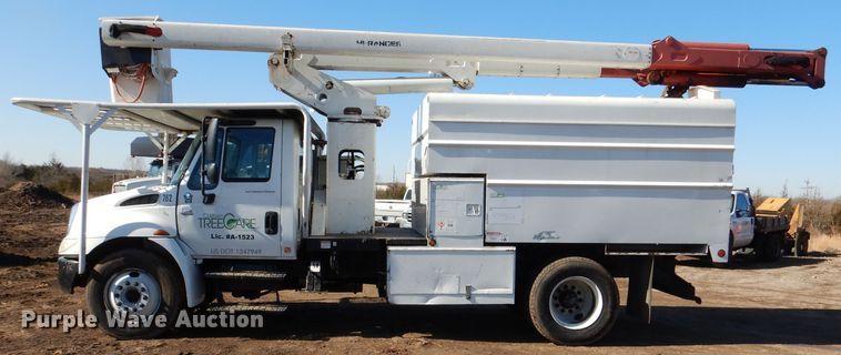 image for item DL4848 2004 International 4300  forestry bucket truck