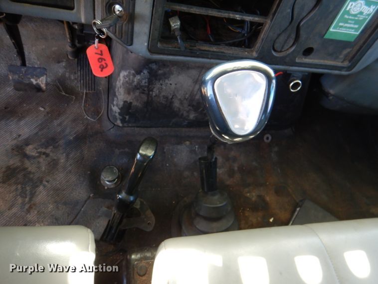 image for item DL4848 2004 International 4300  forestry bucket truck