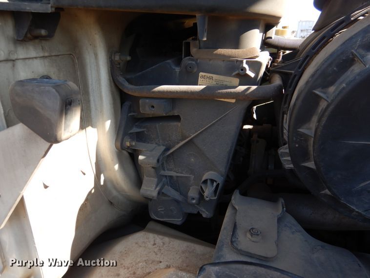 image for item DL4848 2004 International 4300  forestry bucket truck