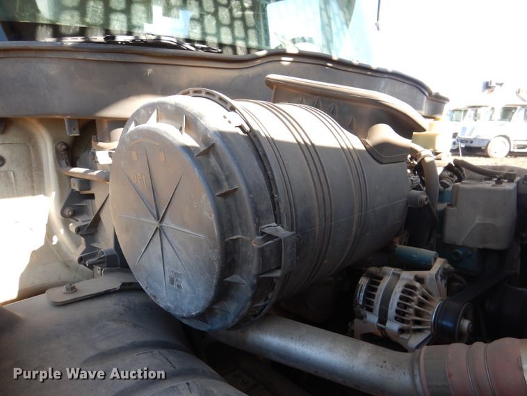 image for item DL4848 2004 International 4300  forestry bucket truck