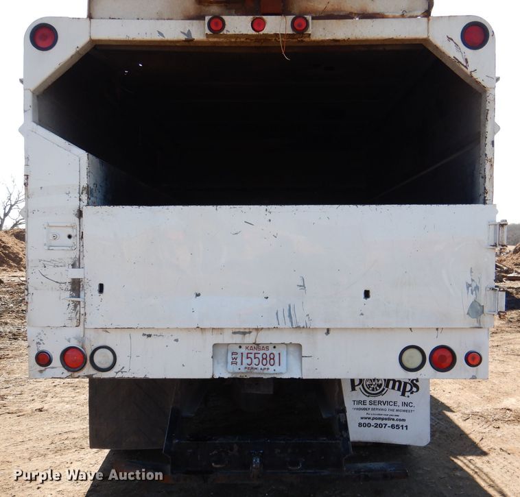 image for item DL4848 2004 International 4300  forestry bucket truck