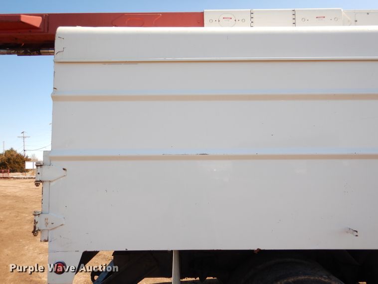 image for item DL4848 2004 International 4300  forestry bucket truck