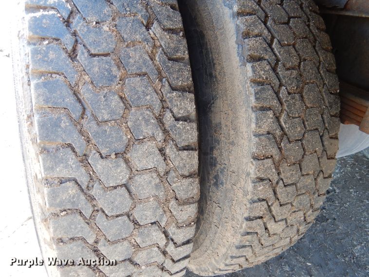 image for item DL4848 2004 International 4300  forestry bucket truck