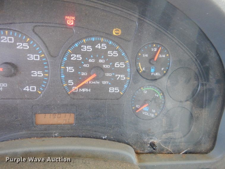 image for item DL4849 2006 International 4200  forestry bucket truck