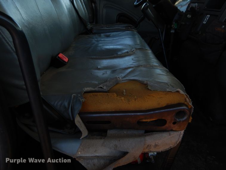 image for item DL4849 2006 International 4200  forestry bucket truck