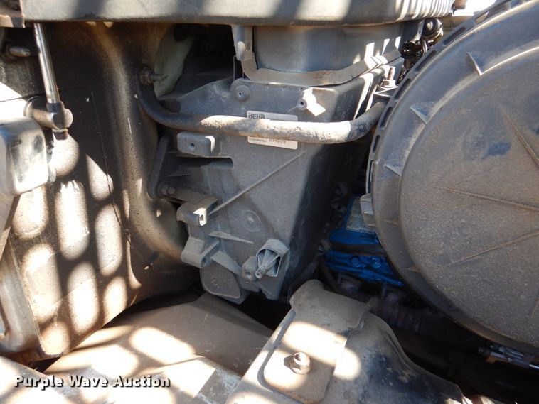 image for item DL4849 2006 International 4200  forestry bucket truck