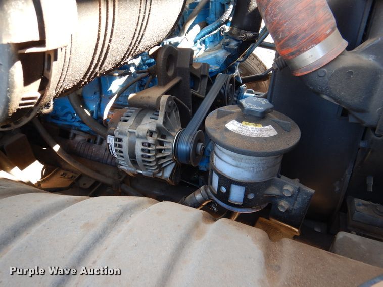 image for item DL4849 2006 International 4200  forestry bucket truck