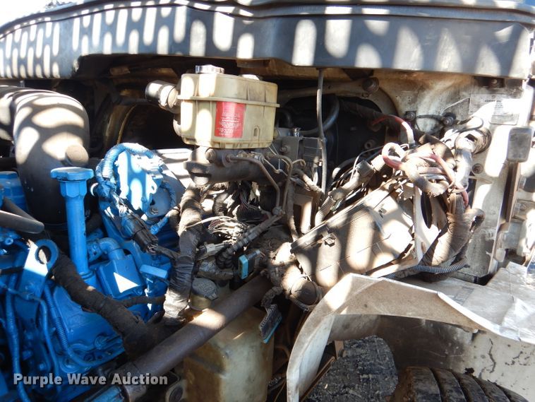 image for item DL4849 2006 International 4200  forestry bucket truck