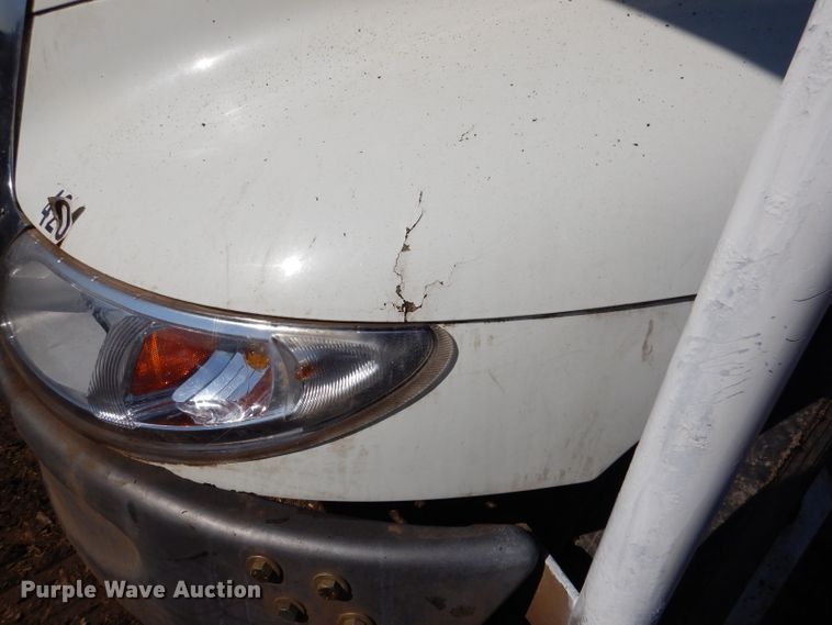 image for item DL4849 2006 International 4200  forestry bucket truck