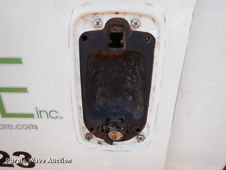 image for item DL4849 2006 International 4200  forestry bucket truck