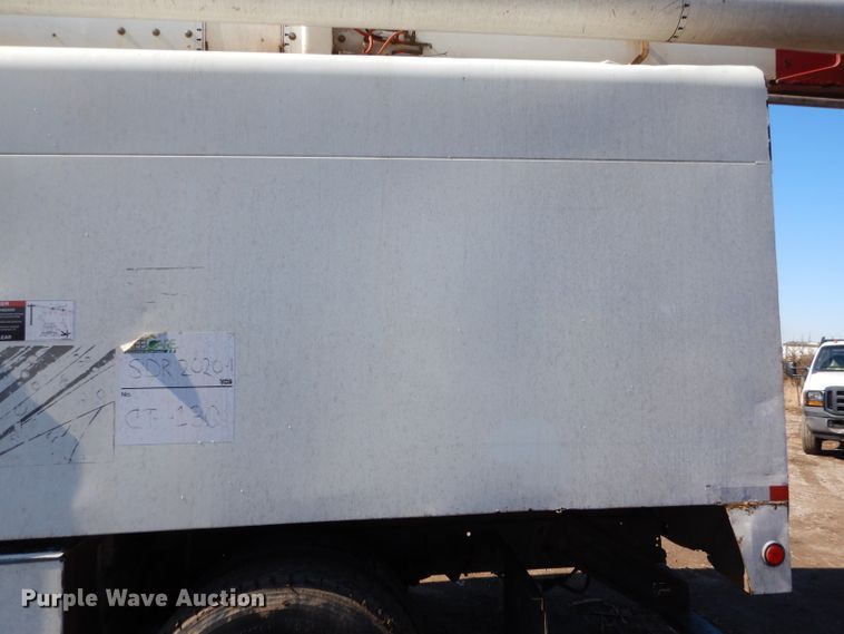 image for item DL4849 2006 International 4200  forestry bucket truck