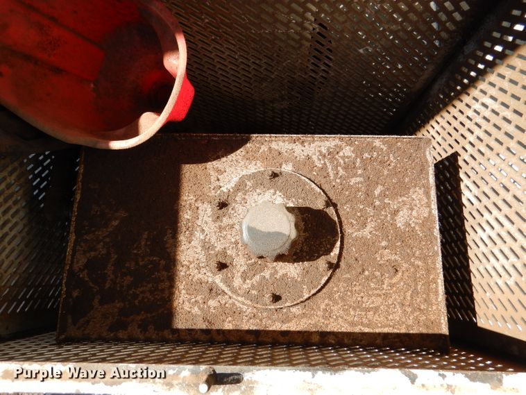 image for item DL4849 2006 International 4200  forestry bucket truck