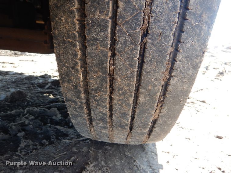 image for item DL4849 2006 International 4200  forestry bucket truck