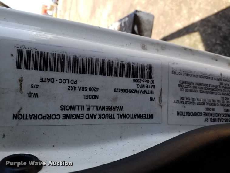 image for item DL4849 2006 International 4200  forestry bucket truck