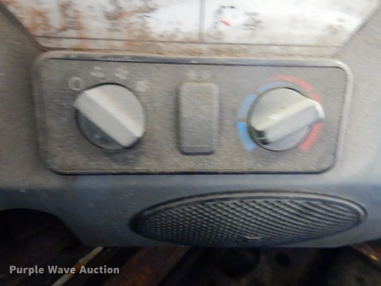 image for item DL4853 2011 Bobcat S650  skid steer loader