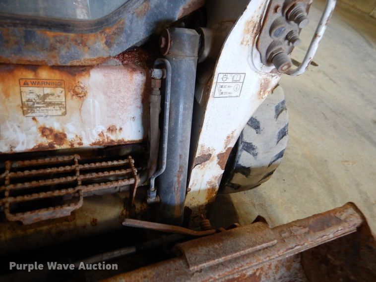 image for item DL4853 2011 Bobcat S650  skid steer loader