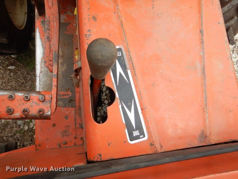 image for item DL4864 Ditch Witch J20  trencher