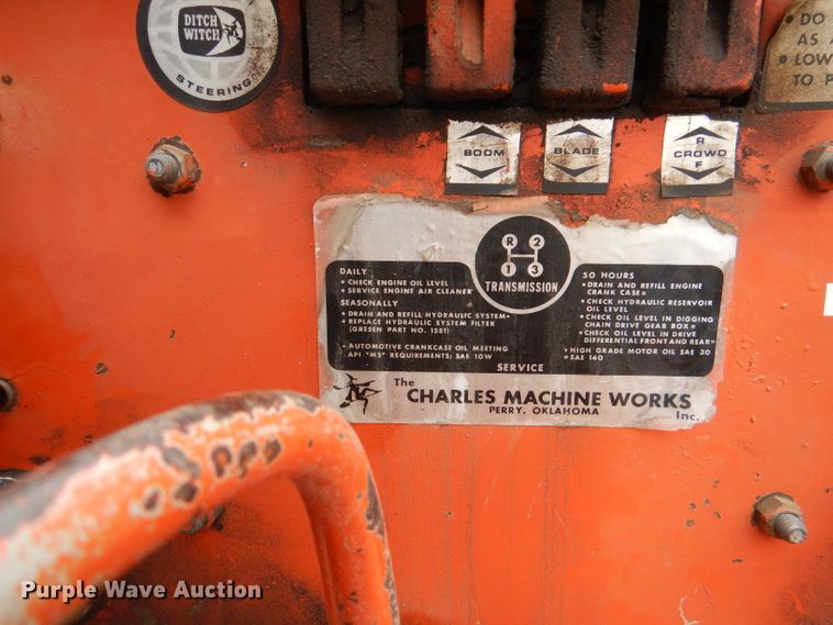 image for item DL4864 Ditch Witch J20  trencher