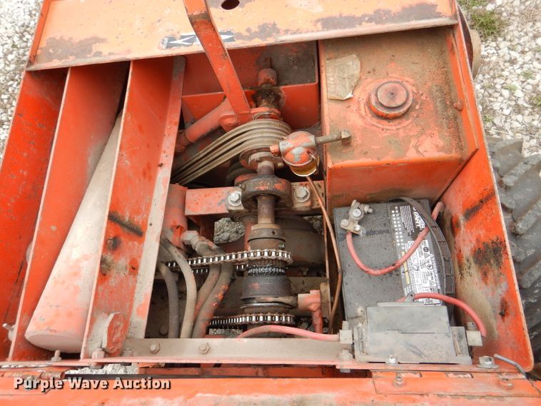 image for item DL4864 Ditch Witch J20  trencher