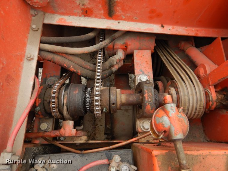 image for item DL4864 Ditch Witch J20  trencher