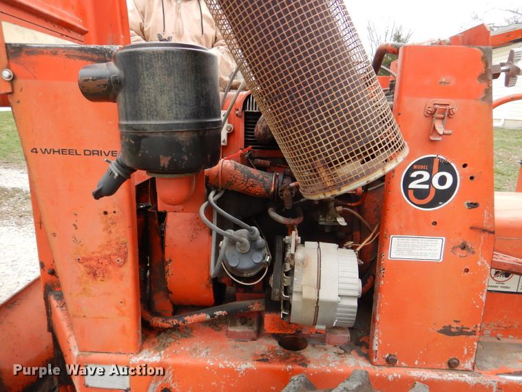 image for item DL4864 Ditch Witch J20  trencher
