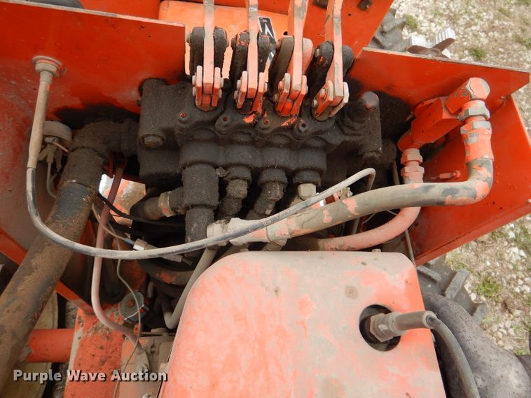 image for item DL4864 Ditch Witch J20  trencher