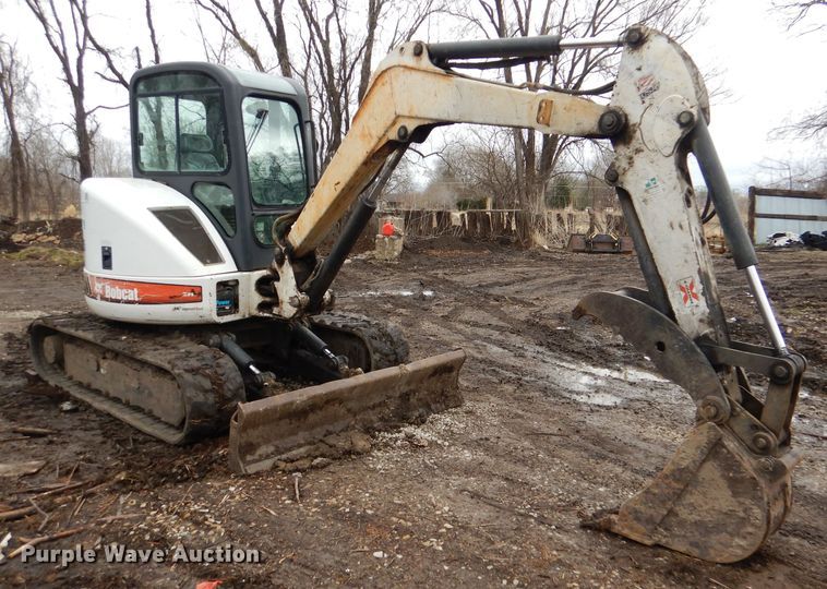 image for item DL4890 2007 Bobcat 435  mini excavator
