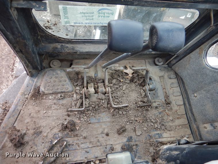 image for item DL4890 2007 Bobcat 435  mini excavator