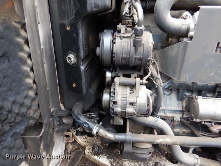 image for item DL4890 2007 Bobcat 435  mini excavator