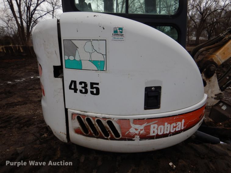 image for item DL4890 2007 Bobcat 435  mini excavator