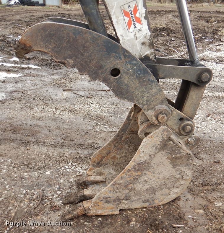 image for item DL4890 2007 Bobcat 435  mini excavator