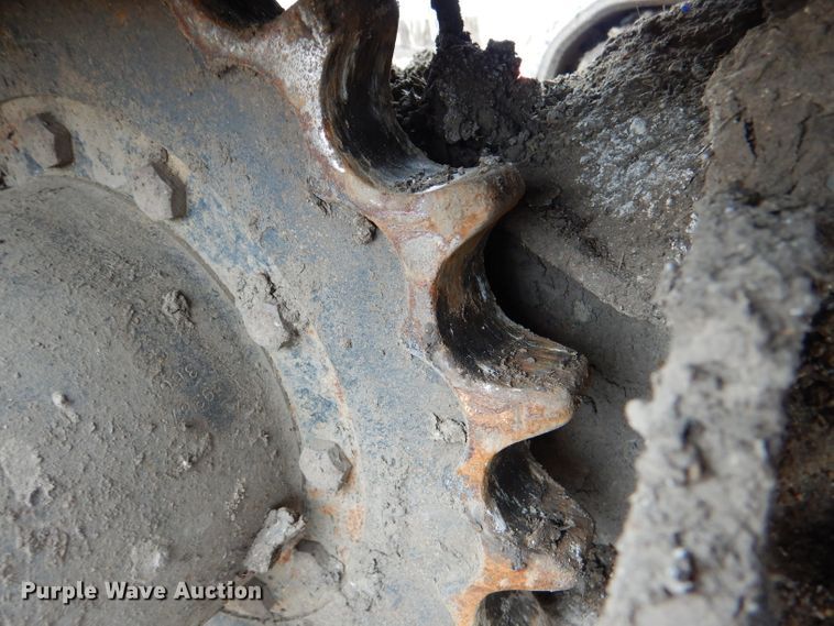 image for item DL4890 2007 Bobcat 435  mini excavator