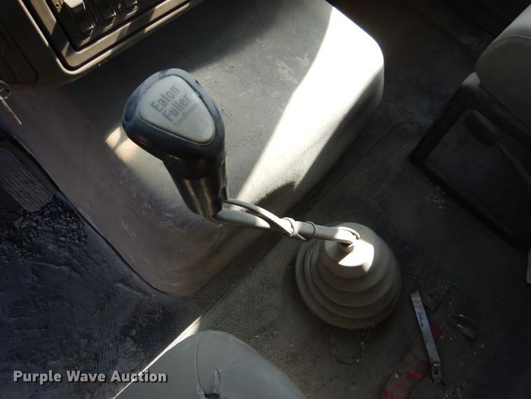 image for item DL4918 2006 International 7600  vacuum truck