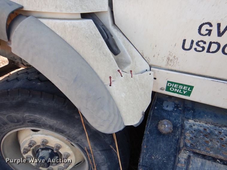 image for item DL4918 2006 International 7600  vacuum truck